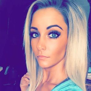 Meet your Posher, Tayler